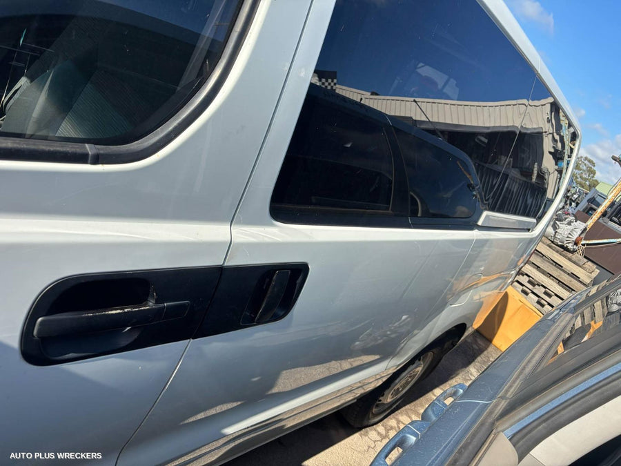 2010 Hyundai Iload/imax Overflow Bottle