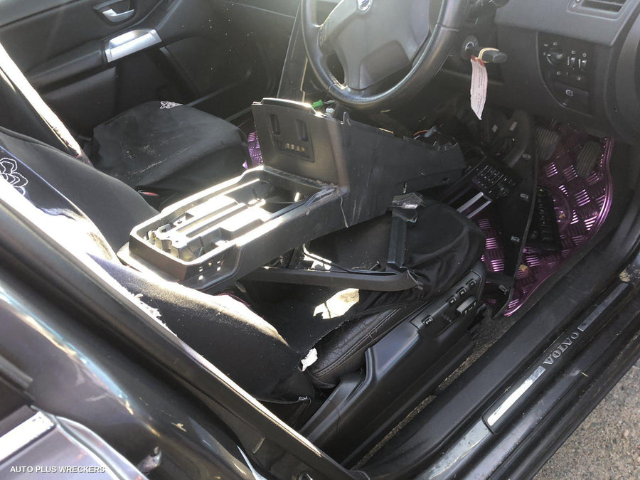 2005 Volvo Xc90 Left Front Door