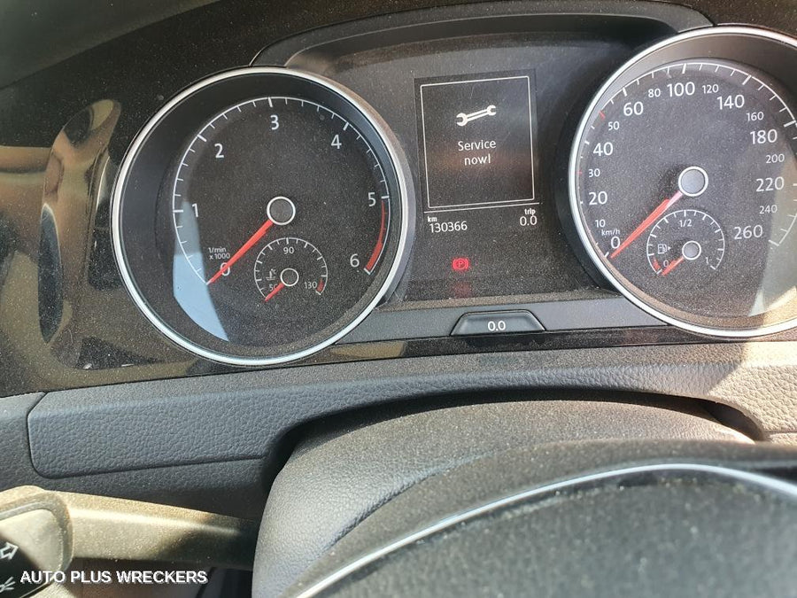 2014 Volkswagen Golf Left Front Door Window