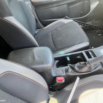 2016 Subaru Xv Left Headlamp