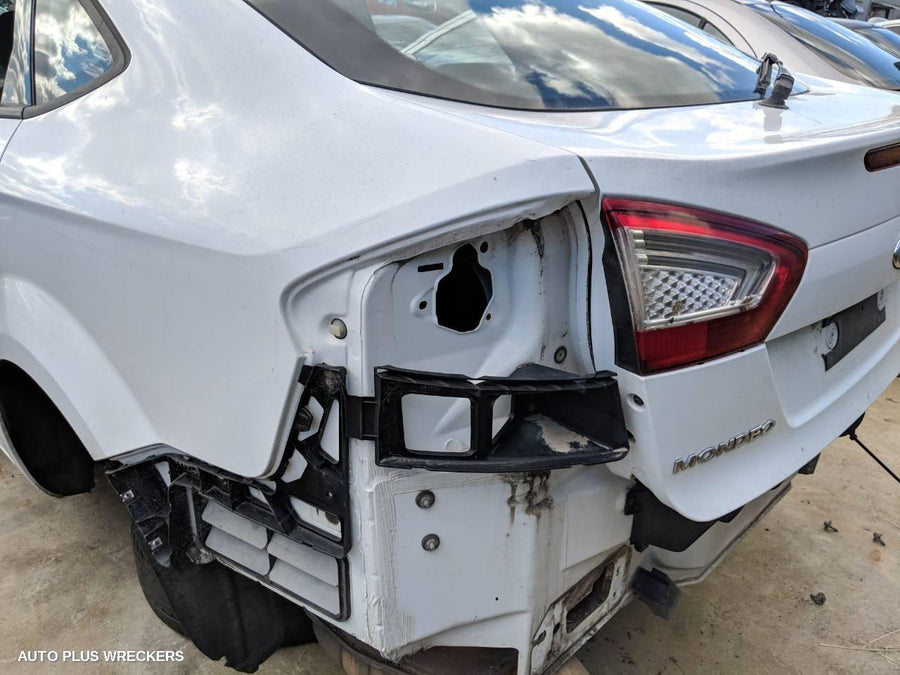 2010 Ford Mondeo Door Boot Gate Lock