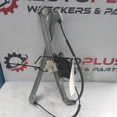 2019-2026 Mazda 3 Right Front Window Reg Motor