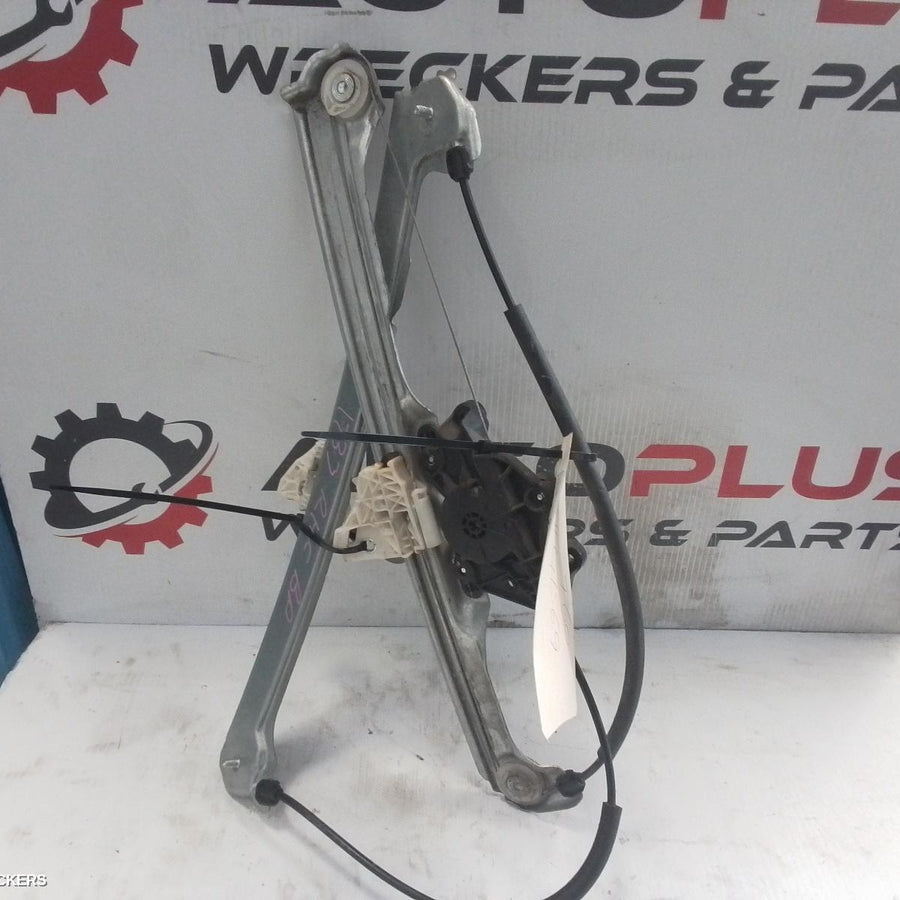 2019-2026 Mazda 3 Right Front Window Reg Motor