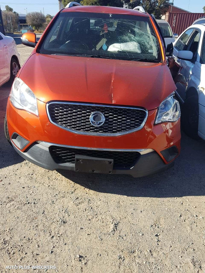 2011 Ssangyong Korando Right Door Mirror