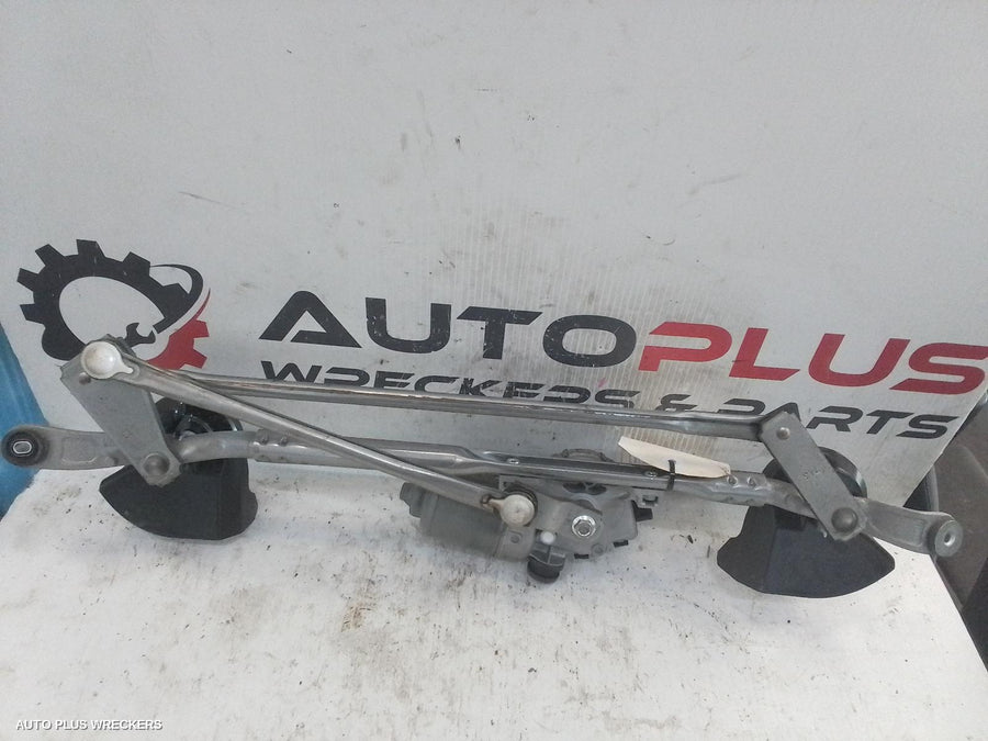 2012-2022 Mitsubishi Outlander Wiper Motor