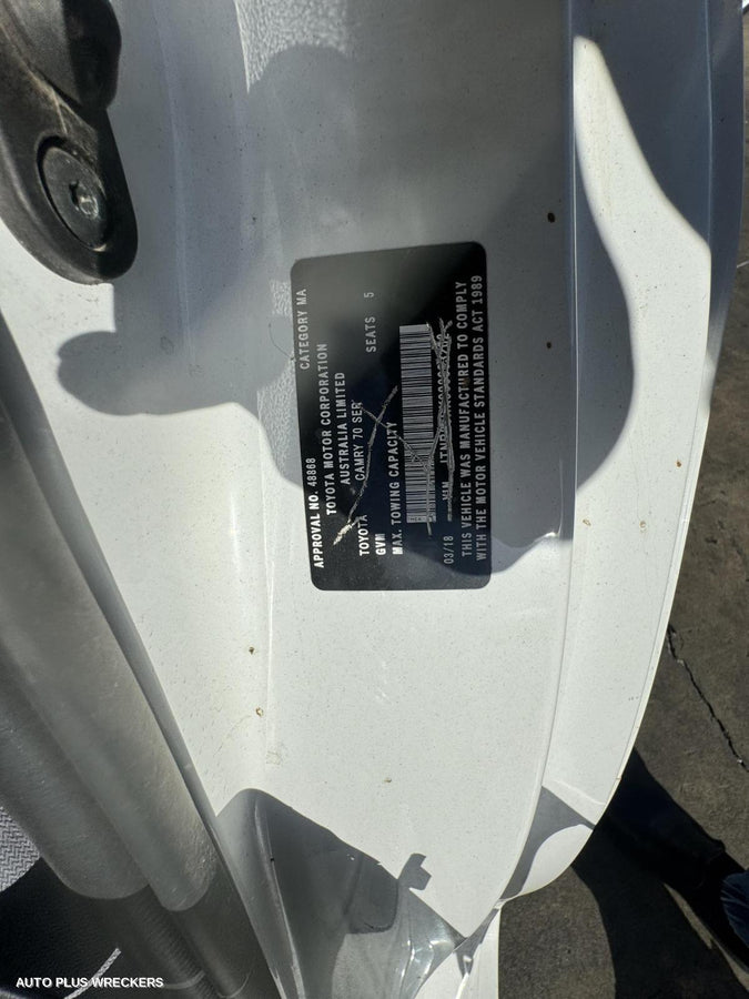 2018 Toyota Camry Door Boot Gate Lock