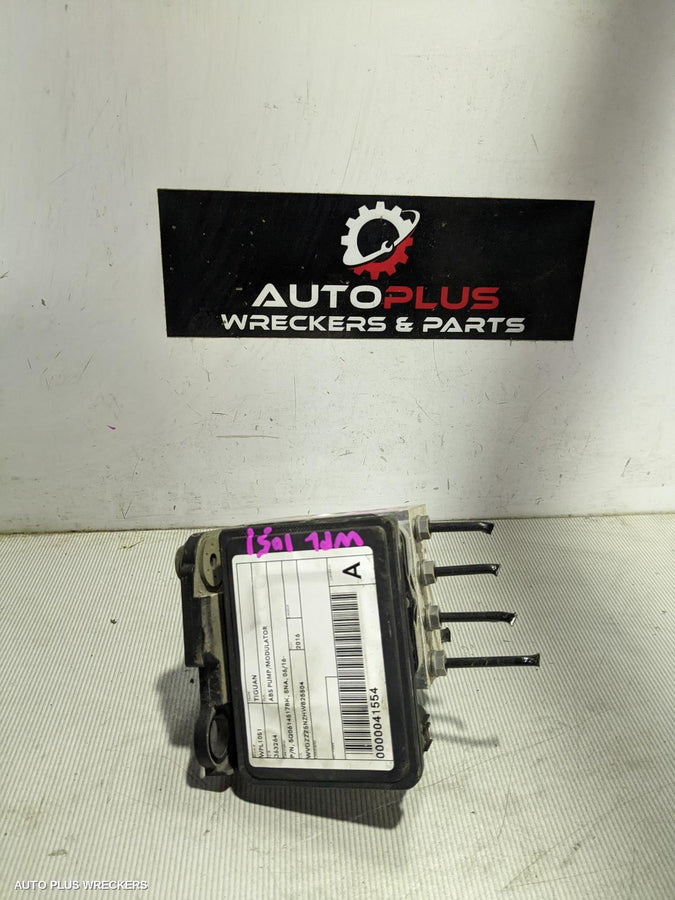 2016 Volkswagen Tiguan Abs Pump Modulator