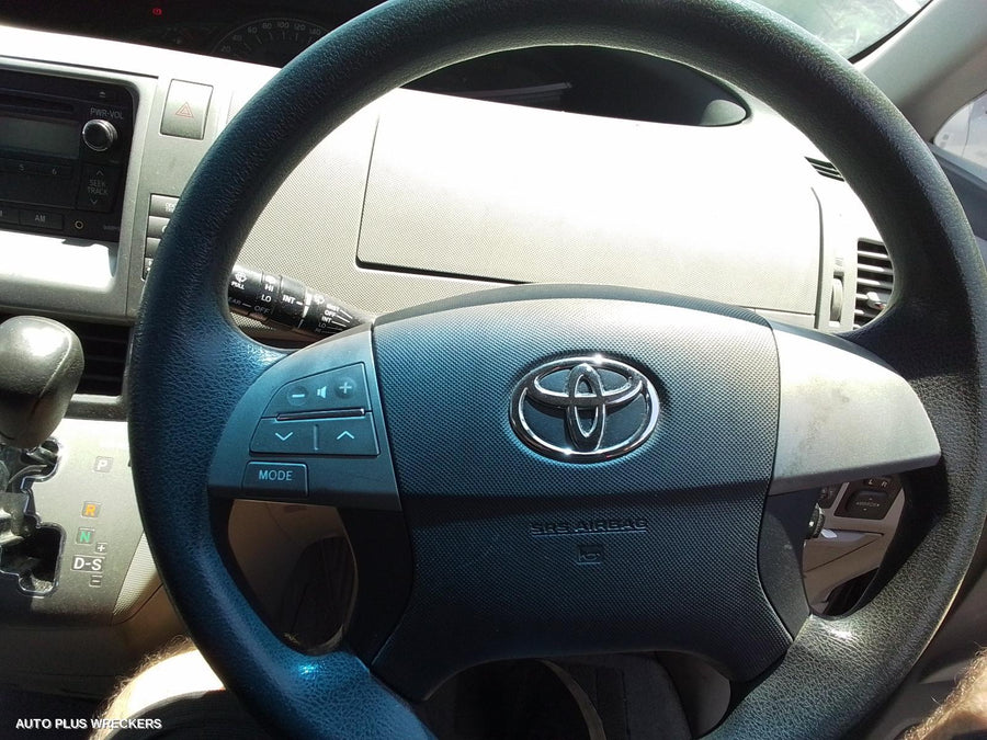 2007 Toyota Tarago Grille