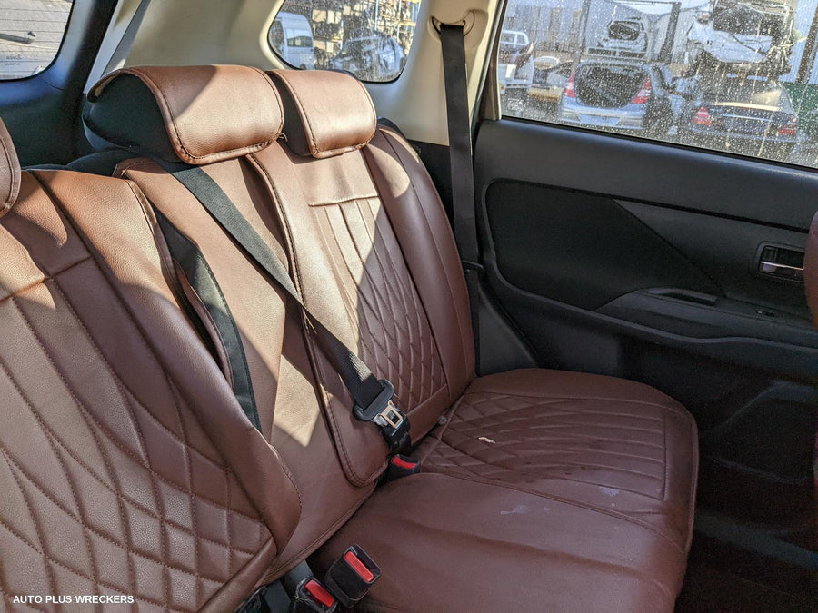 2015 Mitsubishi Outlander Wheel Mag