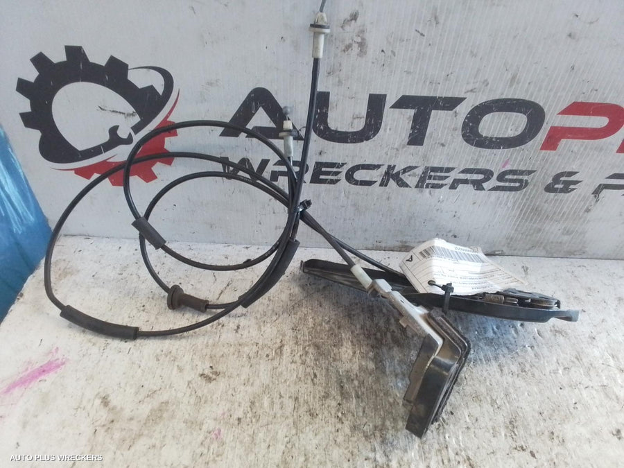 2007-2021 Hyundai Iload/imax Door Boot Gate Lock