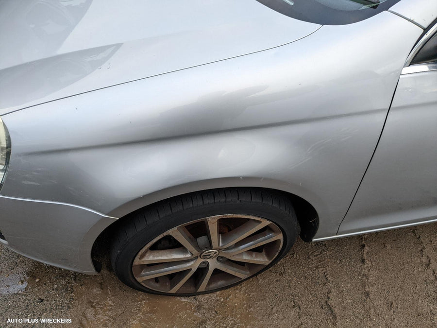 2006-2011 Volkswagen Jetta Left Door Mirror