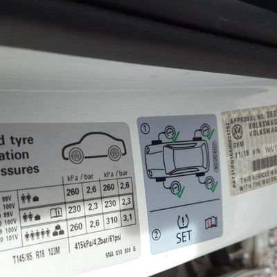 2016 Volkswagen Tiguan Fuel Door   Filler