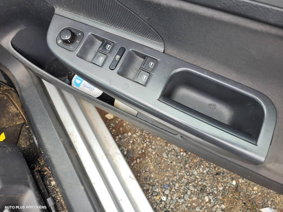 2009 Volkswagen Jetta F Bar Reinforc Brack