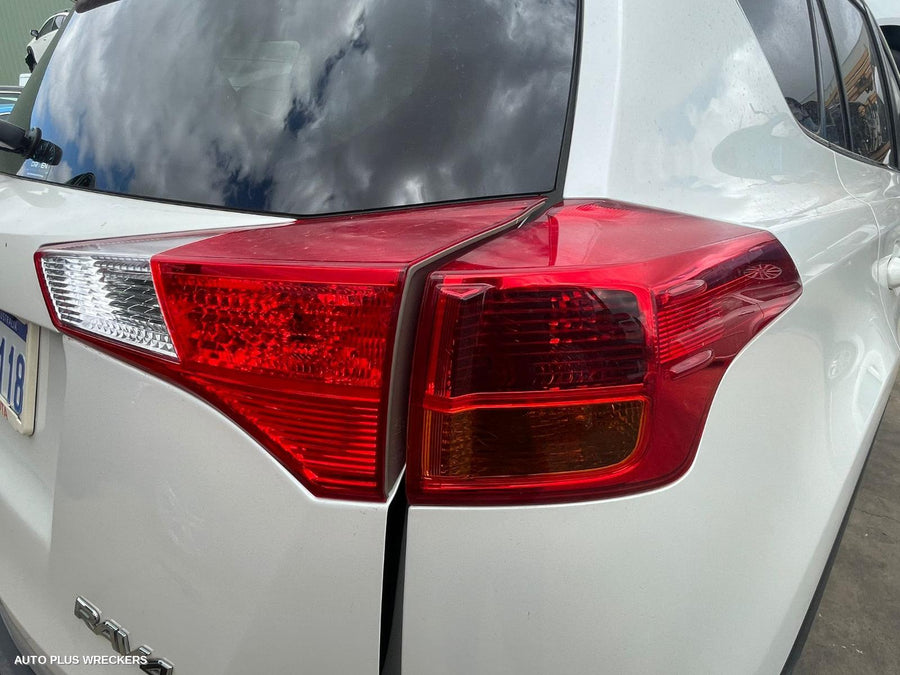 2014 Toyota Rav4 Sunvisor