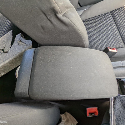 2011 Volkswagen Golf Left Rear Door Window