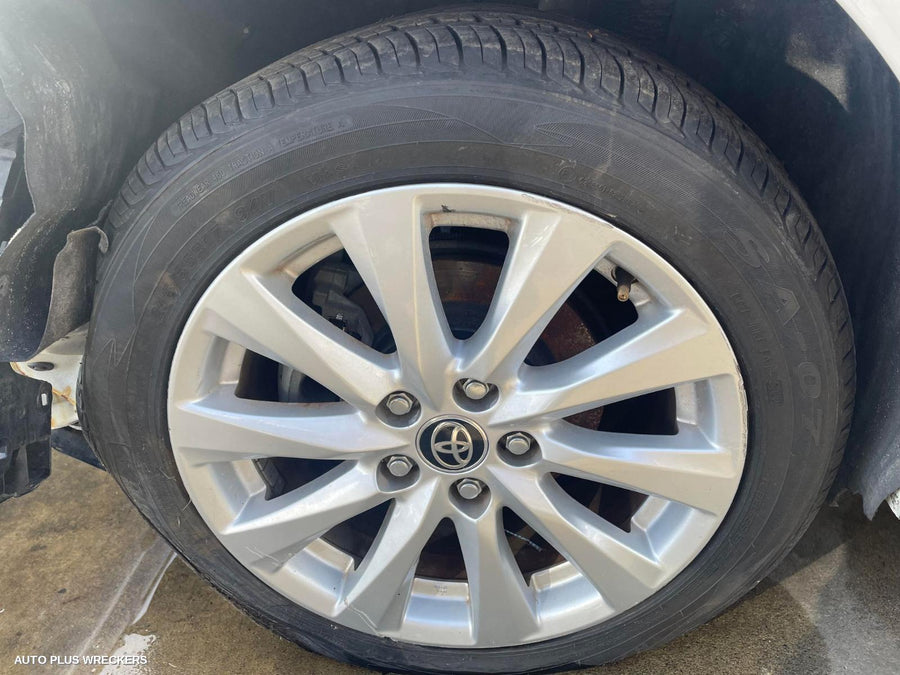 2020 Toyota Camry Column