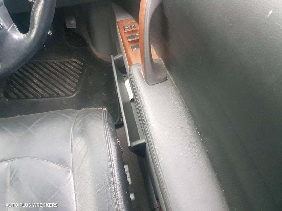 2005 Nissan Maxima Left Taillight