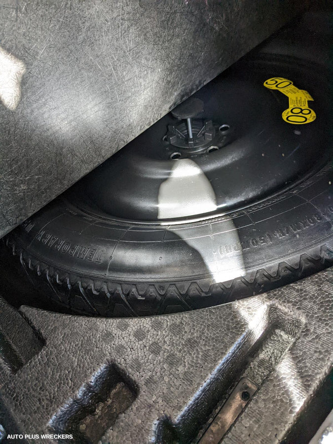 2012 LAND ROVER RANGEROVER EVOQUE LEFT DOOR MIRROR