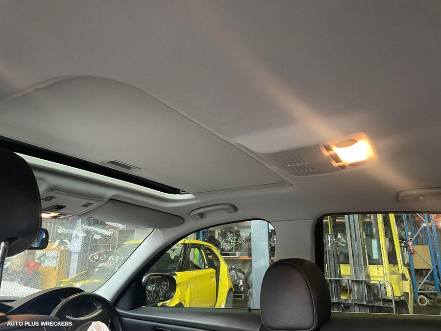 2010 Bmw 3 Series Rear Garnish