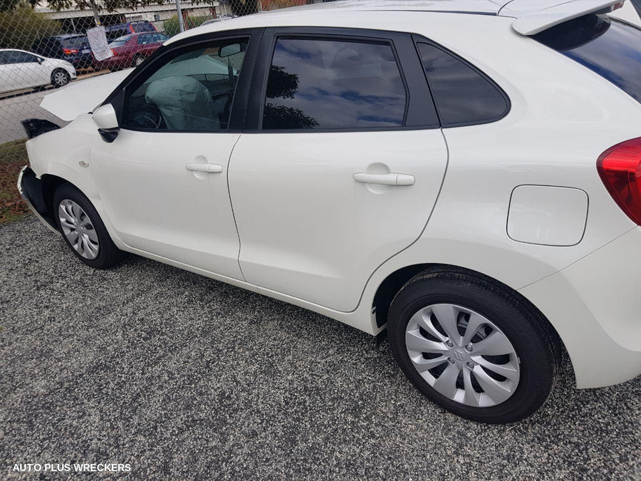 2019 Suzuki Baleno Left Indicator Fog Side