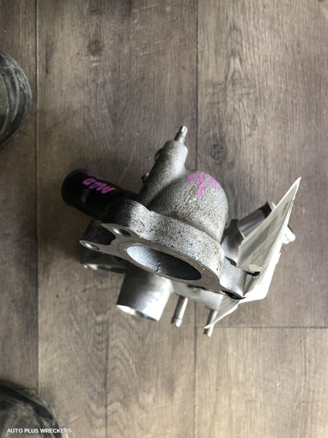 2007 Lexus Is250/is250c Thermostat Housing