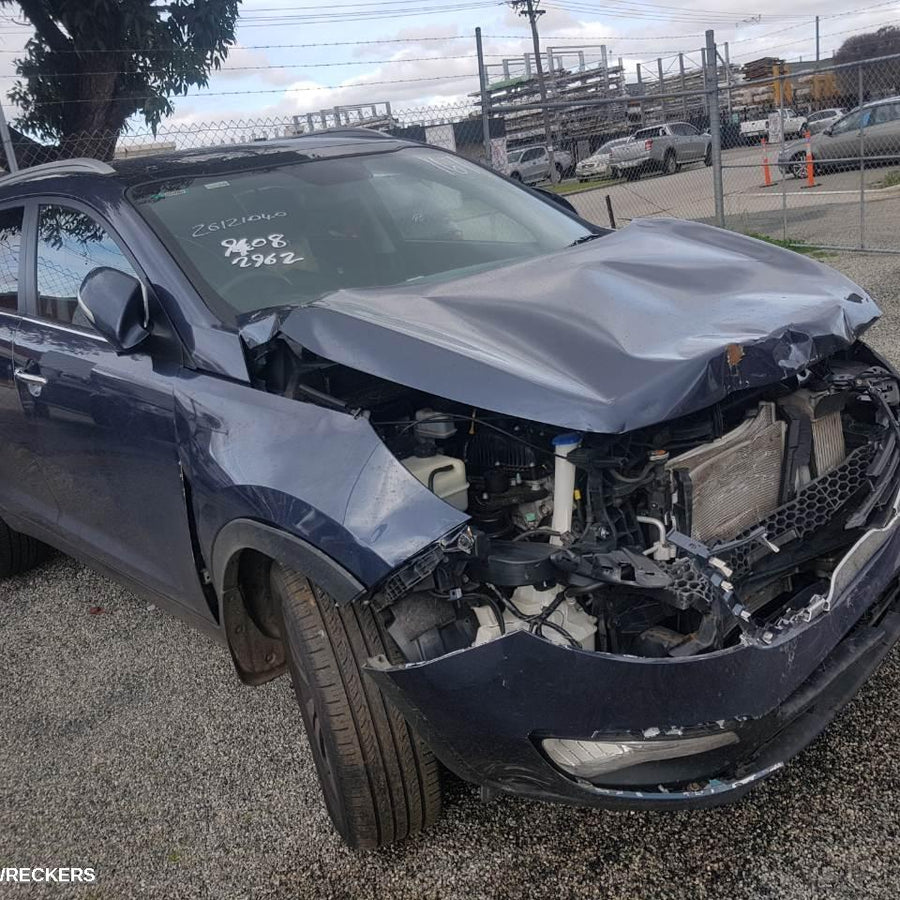 2010-2015 Kia Sportage Right Front Door Window