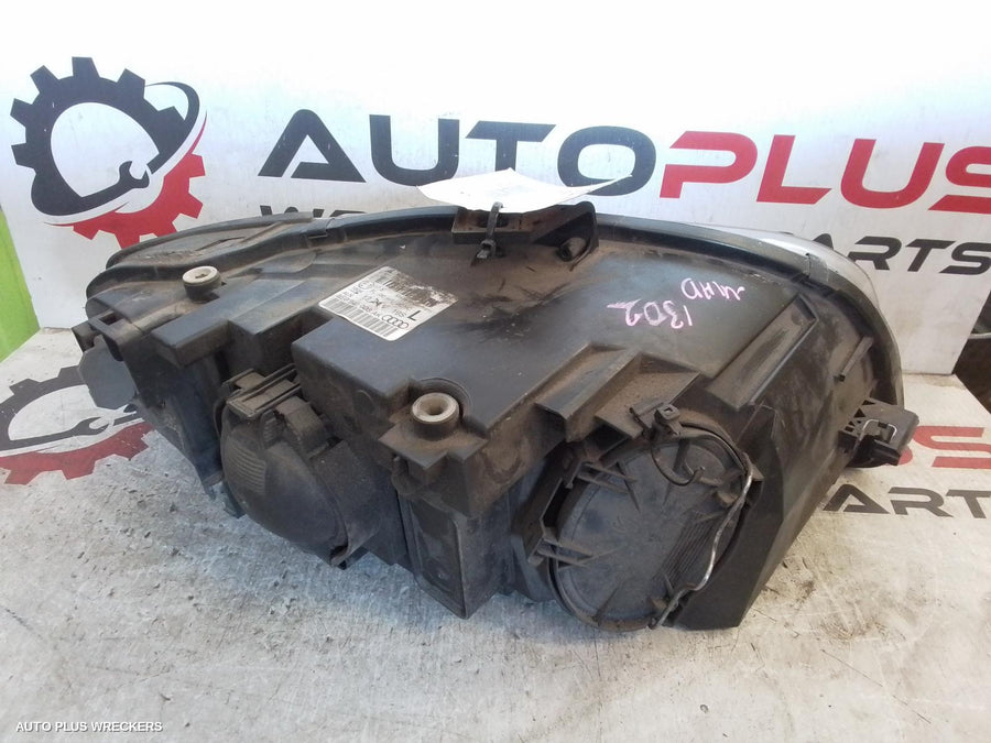 2006 Audi A4 Left Headlamp