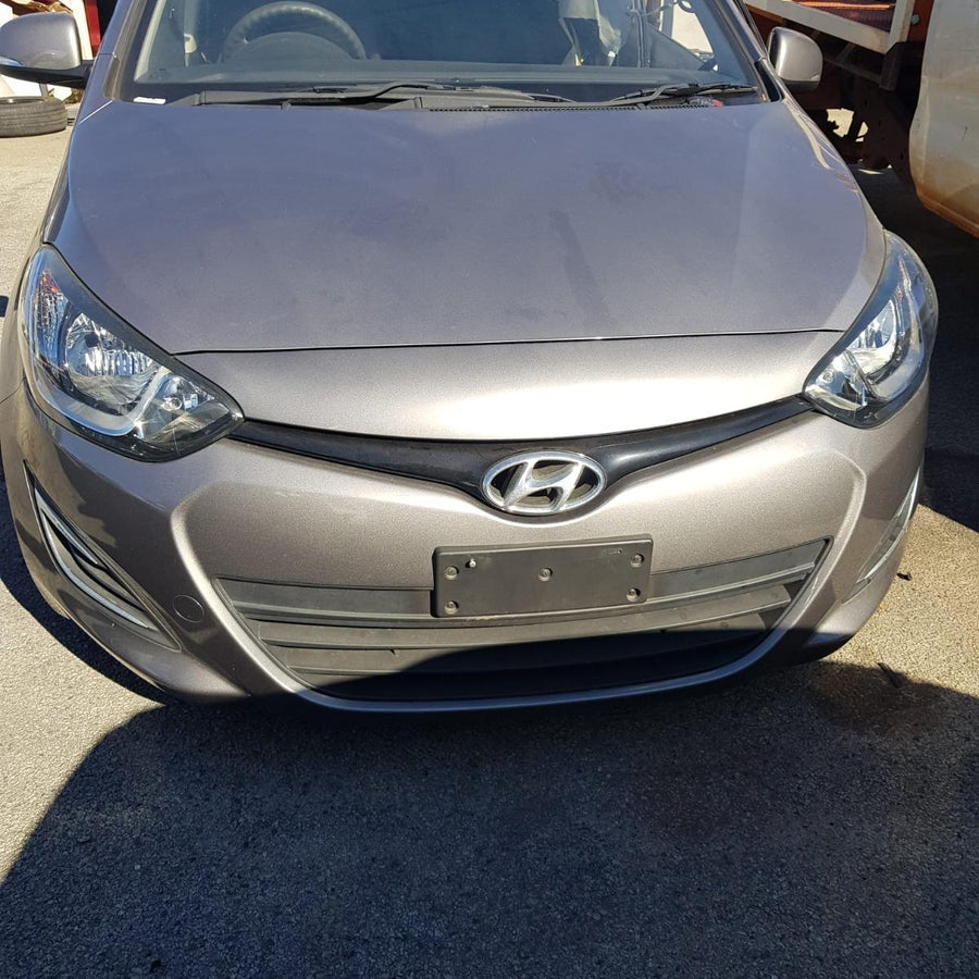 2014 Hyundai I20 Washer Bottle