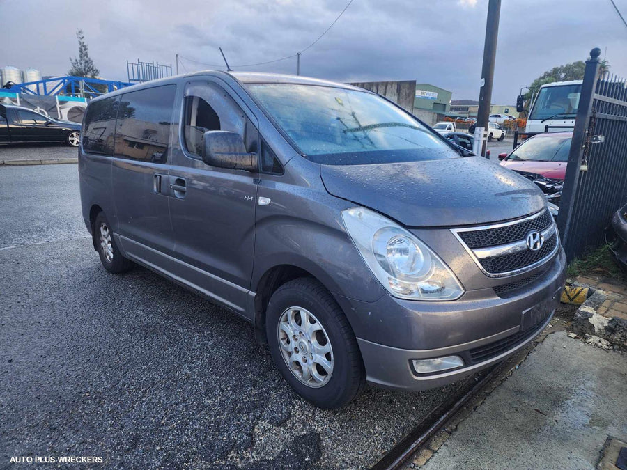 2012 Hyundai Iload/imax Fan