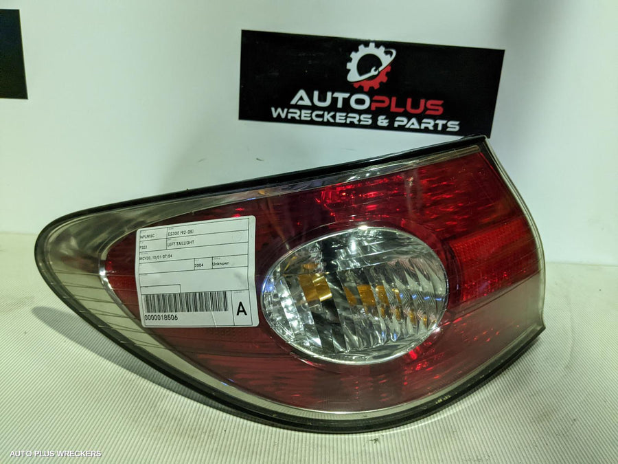 2001-2004 Lexus Es300 (92-05) Left Taillight