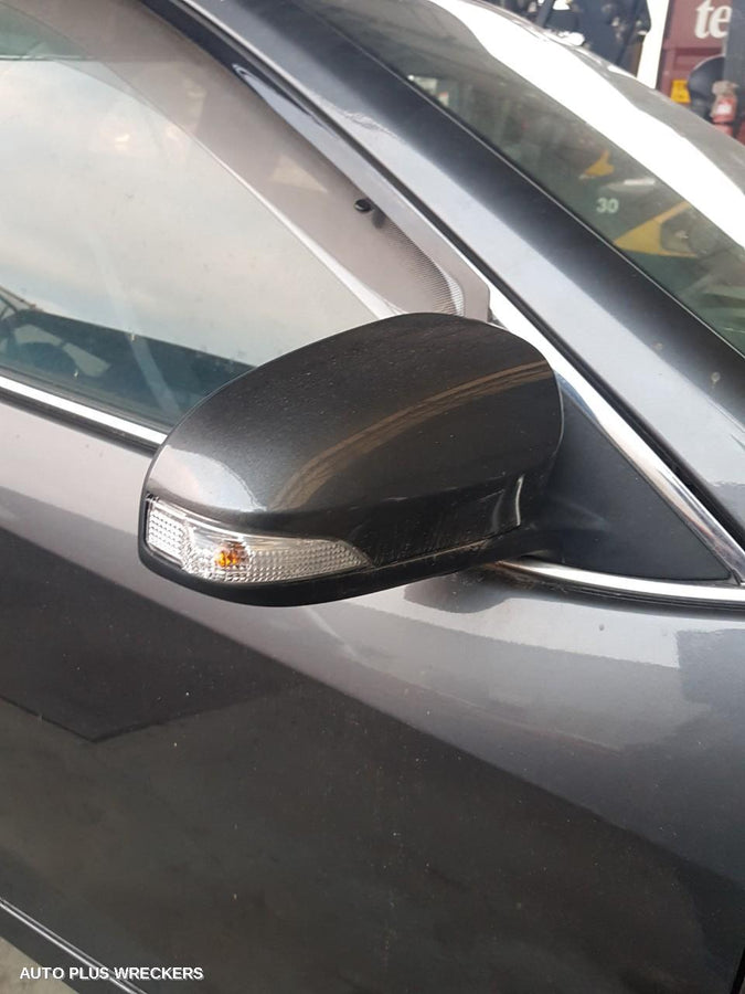 2011 Toyota Camry Radiator Support