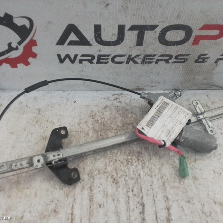 2001-2007 Honda Crv Right Rear Wnd Reg Motor