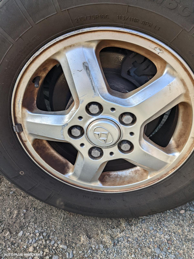 2016 Ldv V80 Caliper