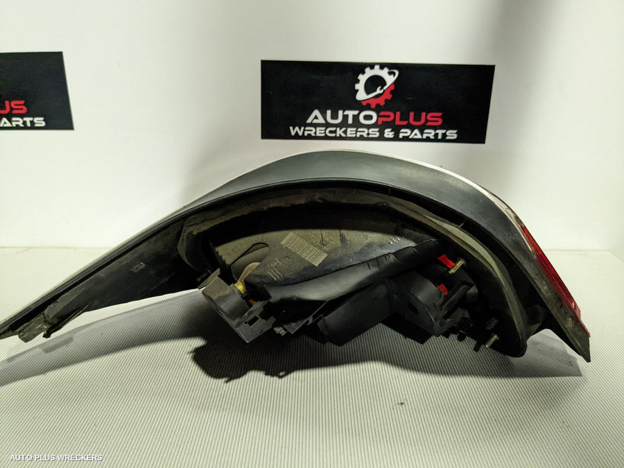 2004 Bmw 5 Series Right Taillight