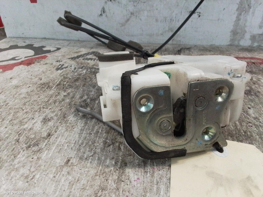 2015 Mitsubishi Mirage Door Boot Gate Lock