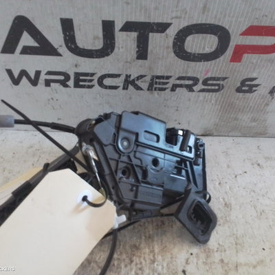 2016 Volkswagen Golf Door Boot Gate Lock