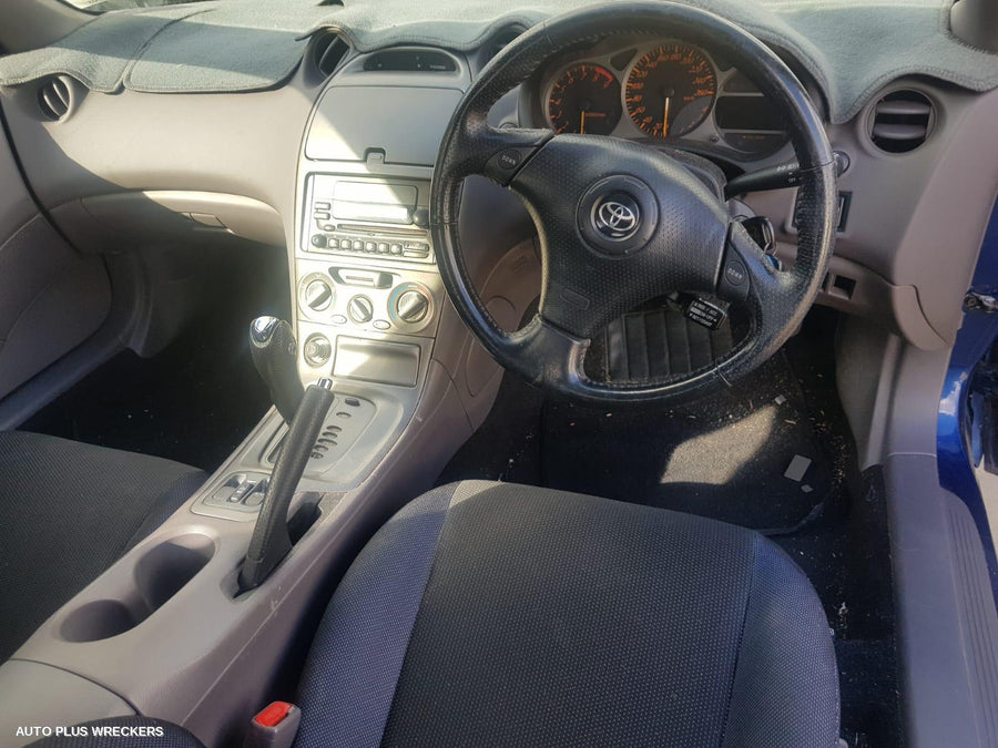 2000 Toyota Celica Left Taillight