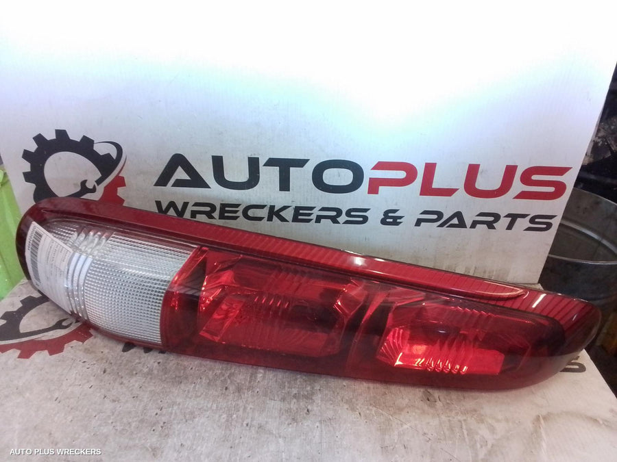2002 Nissan Xtrail Left Taillight