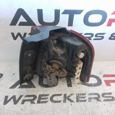 2011 FORD ESCAPE LEFT TAILLIGHT