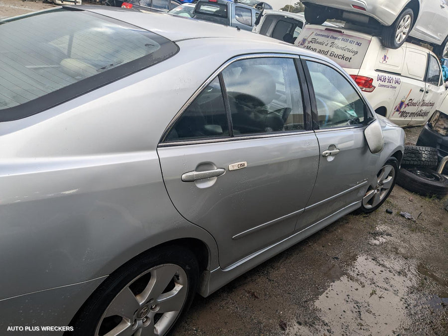 2009 Toyota Aurion Left Guard