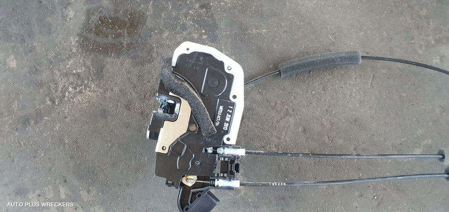 2013 NISSAN PULSAR DOOR BOOT GATE LOCK