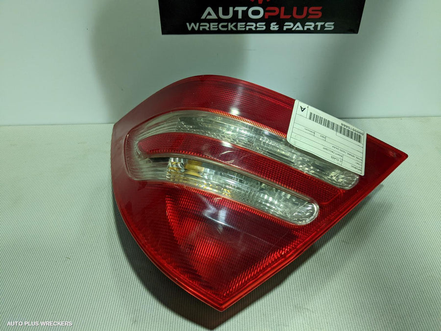 2002 Mercedes C Class Right Taillight