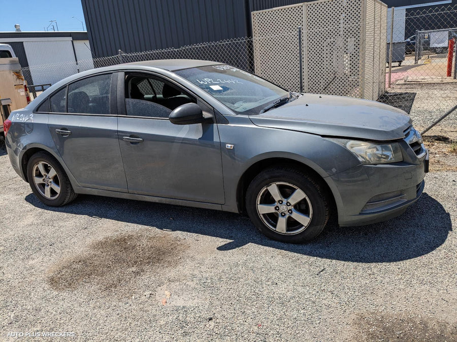 2010 Holden Cruze Right Rear Door Window