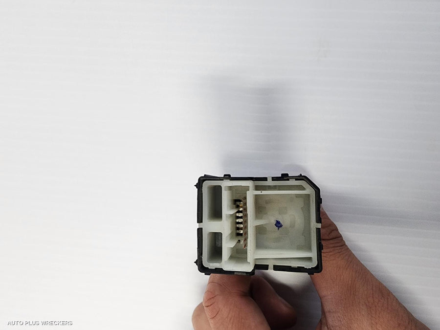 2015-2025 Toyota Hilux Misc Switch Relay