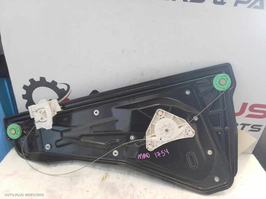 2005-2013 Land Rover Rangerover Sport Left Rear Wnd Reg Motor