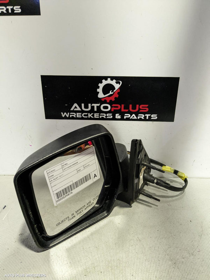 2007-2011 Dodge Nitro Left Door Mirror