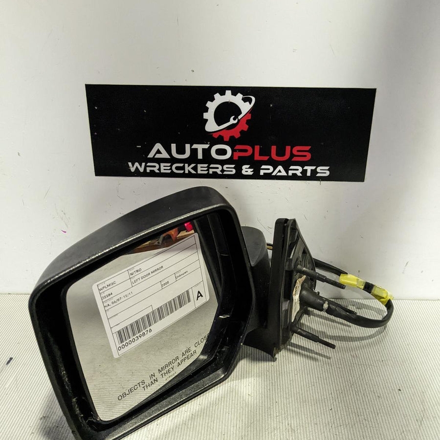 2007-2011 Dodge Nitro Left Door Mirror
