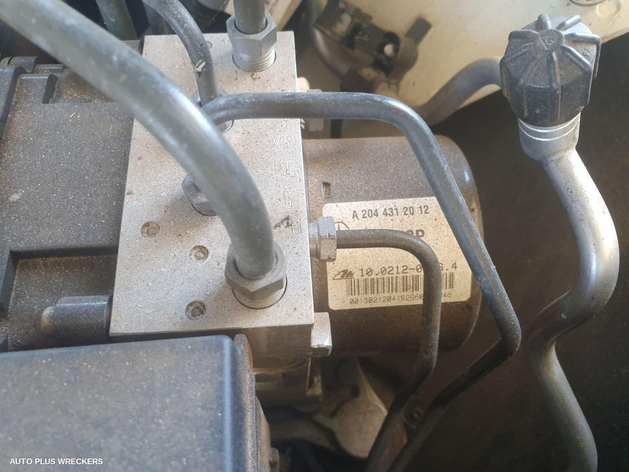 2011 Mercedes C Class Overflow Bottle