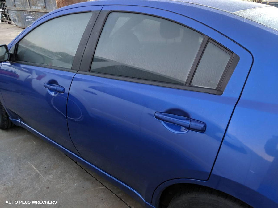 2006 Mitsubishi 380 Sunvisor