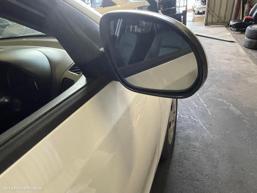 2009 Hyundai I30 Left Rear Door Window